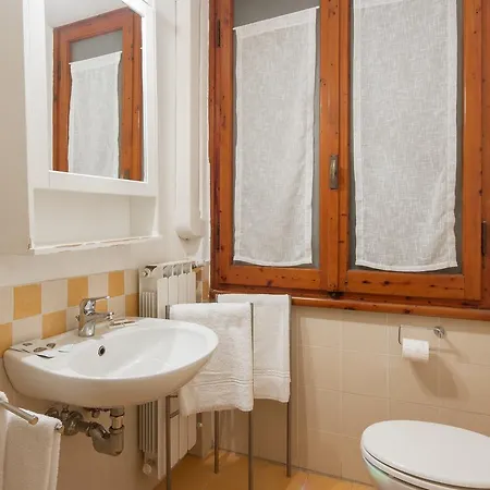 Tower House Apartment Florence