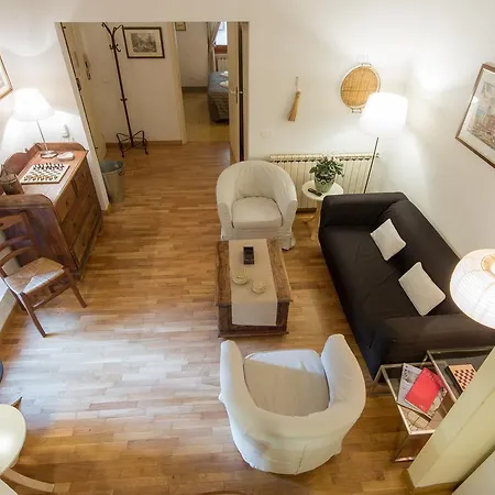 Apartment Tower House Florence